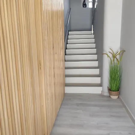 Apartmentoterra De Augas 1 *